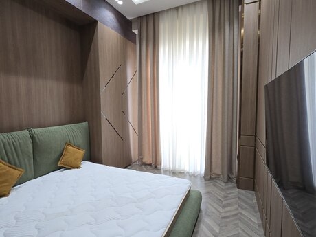 Kirayə 2 otaqlı mənzil, 60 m², Şah İsmayıl Xətai: 1 600 ₼/ay 5
