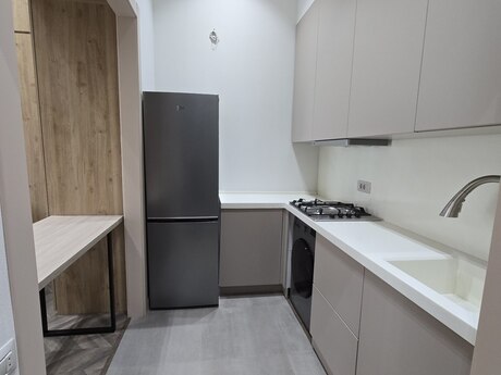 2-комн. новостройка - м. Шах Исмаил Хатаи - 60 м²