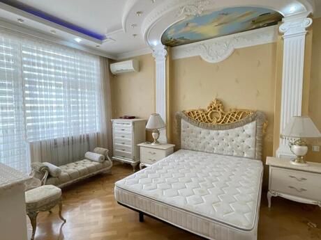 4 otaqlı yeni tikili - Elmlər Akademiyası m. - 200 m²