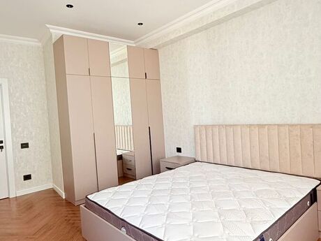 3-комн. новостройка - м. Иншаатчылар - 77 м²