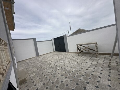4 otaqlı həyət evi/bağ evi - Hövsan q. - 150 m²
