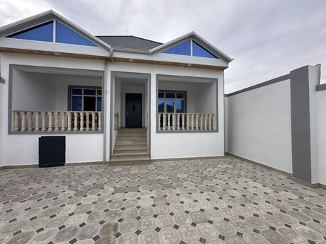 4 otaqlı həyət evi/bağ evi - Hövsan q. - 150 m²
