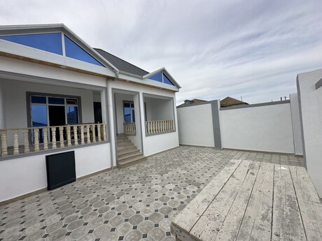4 otaqlı həyət evi/bağ evi - Hövsan q. - 150 m²