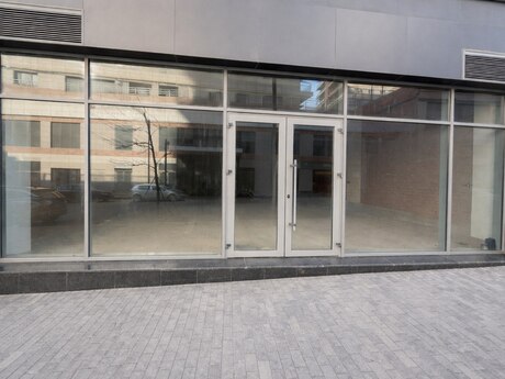 Obyekt - Ağ şəhər q. - 130 m²