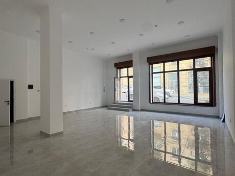 Obyekt - Ağ şəhər q. - 127 m²