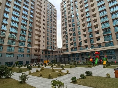 5 otaqlı yeni tikili - Nizami m. - 267 m²
