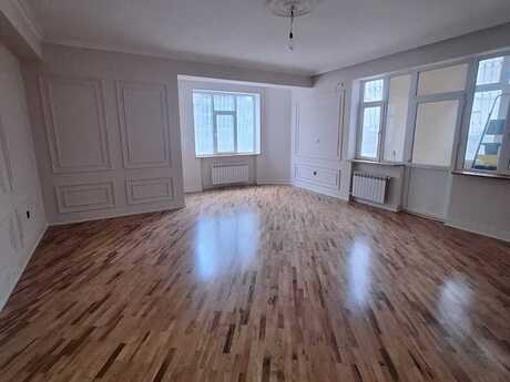 4 otaqlı yeni tikili - 8-ci mikrorayon q. - 160 m²