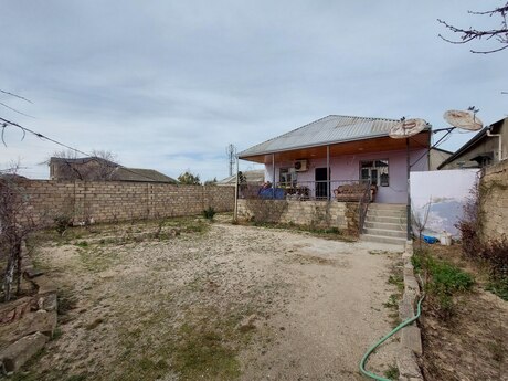 3 otaqlı həyət evi/bağ evi - Hövsan q. - 110 m²