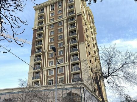 Elan №5944708 - Bakı, 28 May m., 2 otaqlı, 55 m², 8/16 mərtəbə
