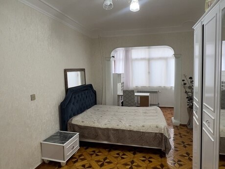 3-комнатная квартира, 75 м², Nizami: 240 000 ₼ 4