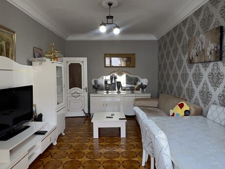3-комнатная квартира, 75 м², Nizami: 240 000 ₼ 2