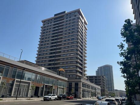 Elan №5944825 - Bakı, Ağ şəhər q., 4 otaqlı, 185 m², 3/20 mərtəbə