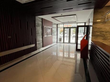 4-комнатная квартира, 185 м², Ağ şəhər: 795 500 ₼ 2