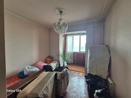 3 otaqlı köhnə tikili - İnşaatçılar m. - 90 m²