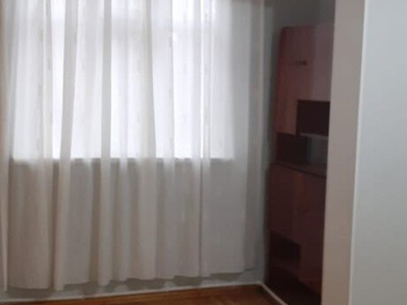1 otaqlı köhnə tikili - Azadlıq Prospekti m. - 50 m²