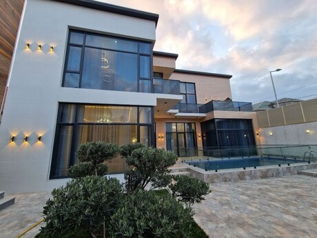 5 otaqlı həyət evi/bağ evi - Mərdəkan q. - 220 m²
