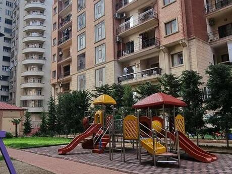 4 otaqlı yeni tikili - Gənclik m. - 180 m²
