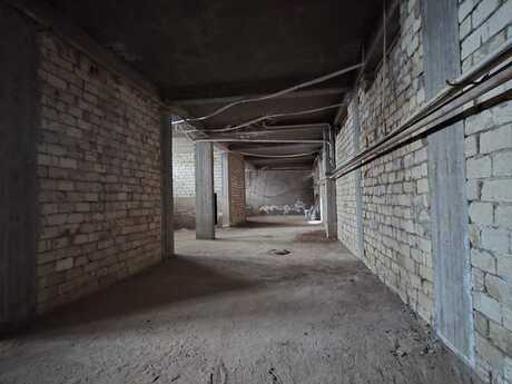 Объект - м. Элмляр Академиясы - 298 м²
