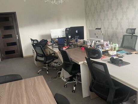 3 otaqlı ofis - Nizami m. - 150 m²