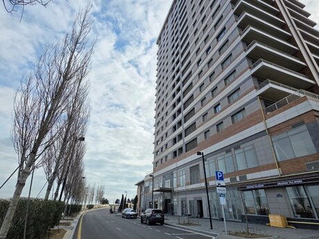 Obyekt - Ağ şəhər q. - 168 m²