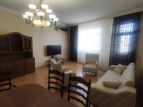 4 otaqlı yeni tikili - Elmlər Akademiyası m. - 150 m²