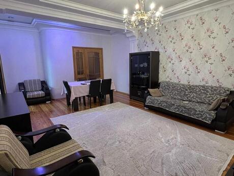 3 otaqlı mənzil, 100 m², 8 Noyabr: 249 000 ₼ 4