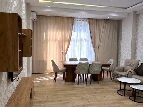 2 otaqlı yeni tikili - 28 May m. - 100 m²