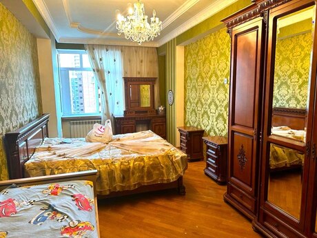 2-комн. новостройка - м. 8 ноября - 110 м²