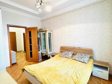 3 otaqlı mənzil, 105 m², İnşaatçılar: 275 000 ₼ 4