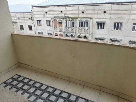 4 otaqlı yeni tikili - Gəncə - 143.3 m²