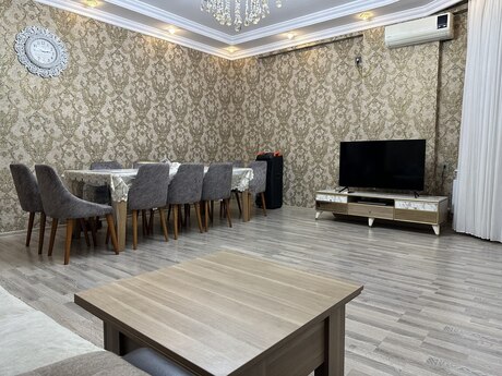 Satılır 4 otaqlı yeni tikili 157 m², Əhmədli q.