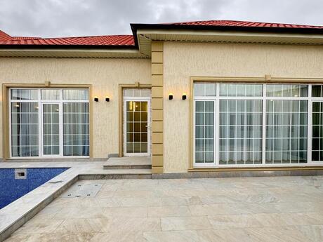 4 otaqlı həyət evi/bağ evi - Şüvəlan q. - 140 m²