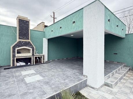 4 otaqlı həyət evi/bağ evi - Mərdəkan q. - 165 m²