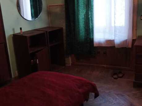 3 otaqlı köhnə tikili - İçəri Şəhər m. - 100 m²