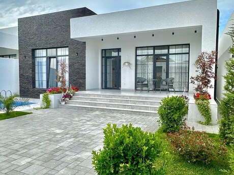 4 otaqlı həyət evi/bağ evi - Mərdəkan q. - 200 m²