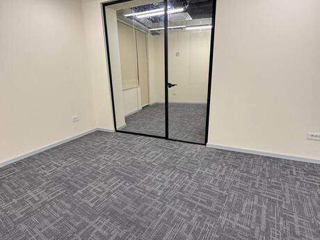 4-комн. офис - м. Низами - 210 м²