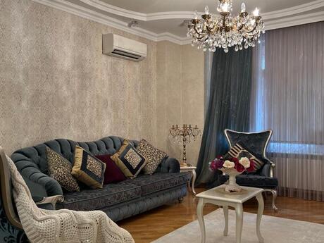 3-комн. новостройка - м. Шах Исмаил Хатаи - 157 м²