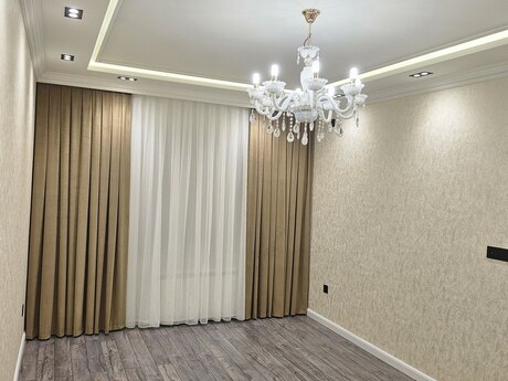 Satlr 2 otaql khn tikili 50 m, Hzi Aslanov m.
