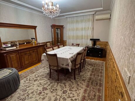 5 otaqlı həyət evi/bağ evi - Xocəsən m. - 240 m²