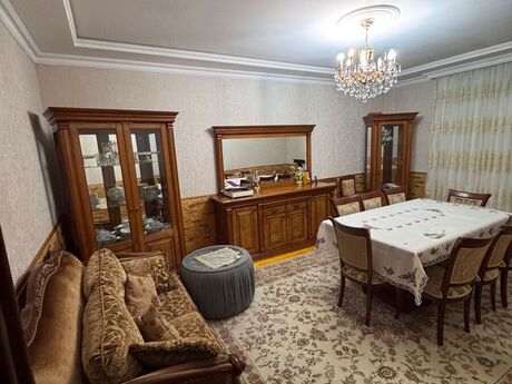 5 otaqlı həyət evi/bağ evi - Xocəsən m. - 240 m²