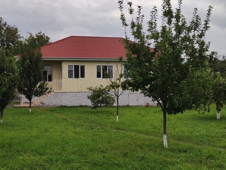 Объявление №5947559 - Огуз, Огуз, 4-комн., 145 м²