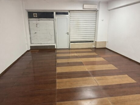 1 otaqlı ofis - Azadlıq Prospekti m. - 36 m²