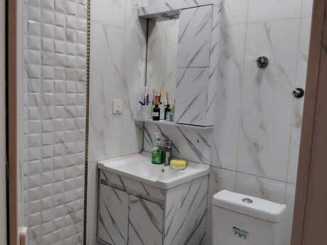 1 otaqlı köhnə tikili - Bayıl q. - 35 m²