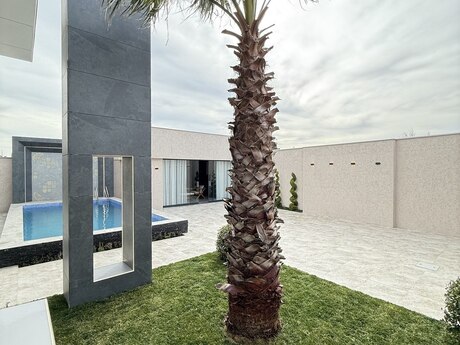 4 otaqlı həyət evi/bağ evi - Şüvəlan q. - 160 m²