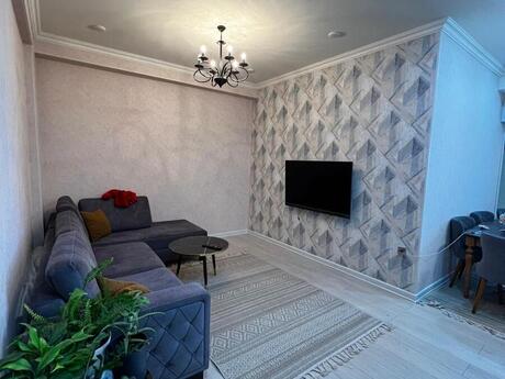 Elan №5947801 - Bakı, İnşaatçılar m., 2 otaqlı, 55 m², 8/10 mərtəbə