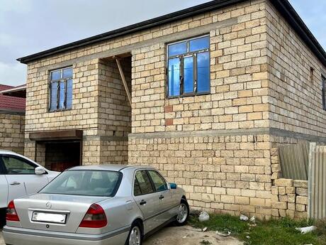 Satılır 5 otaqlı həyət evi/bağ evi 110 m², Masazır q.