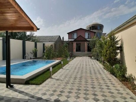 5 otaqlı həyət evi/bağ evi - Mərdəkan q. - 160 m²
