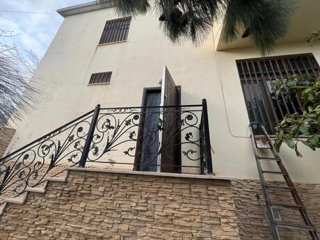Elan №5947940 - Bakı, Bayıl q., 4 otaqlı, 200 m²