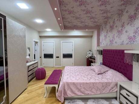 5 otaqlı yeni tikili - Şah İsmayıl Xətai m. - 226 m²