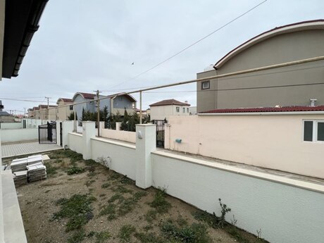 5 otaqlı həyət evi/bağ evi - Şüvəlan q. - 260 m²